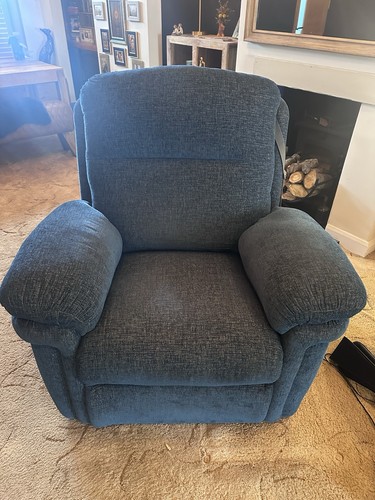 Lazy boy recliner chair - lazy,